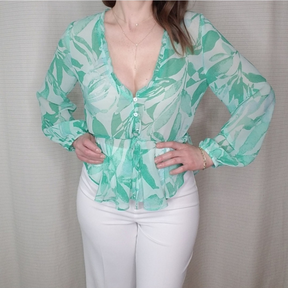 Olivaceous Medium Green Floral Print Blouse - Picture 5 of 13